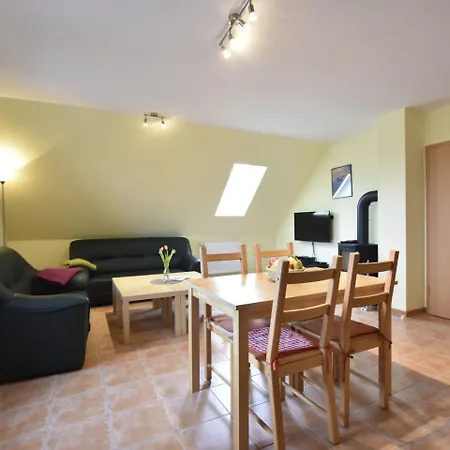 Дом отдыха Idyllisches Mit Ueberdachter Terrasse